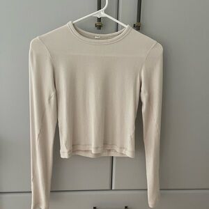 Lululemon Cropped Ribbed Crew neck Long Sleeve top Women’s Size 0 Color Bone